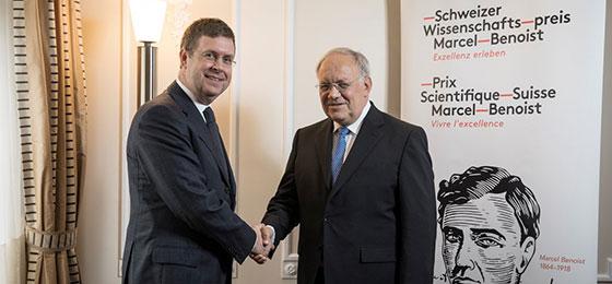 Award of the 2019 prize