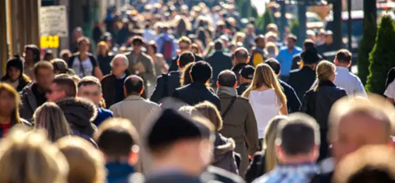 Eine anonyme Menschenmenge in New York. © Fotolia